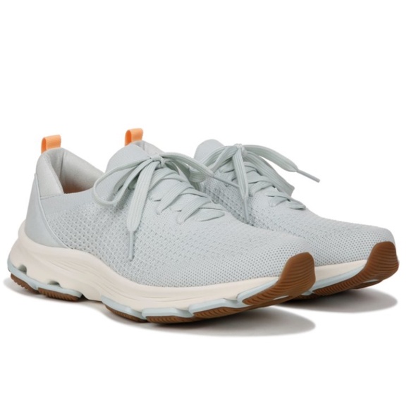 Devotion Fuse Gym Walking Sneaker - Picture 1 of 10